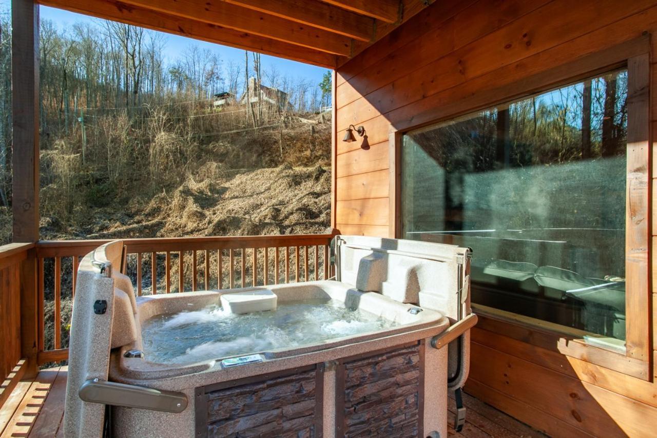 Brand New Build Cozy Cottage With Mountain View Gatlinburg Exterior photo