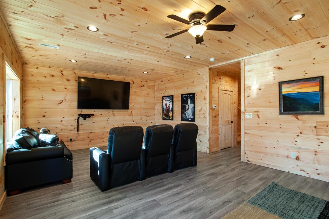 Brand New Build Cozy Cottage With Mountain View Gatlinburg Exterior photo